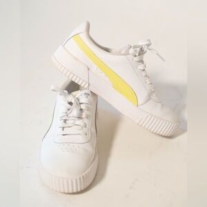 Puma White and Yellow Casual Sneakers